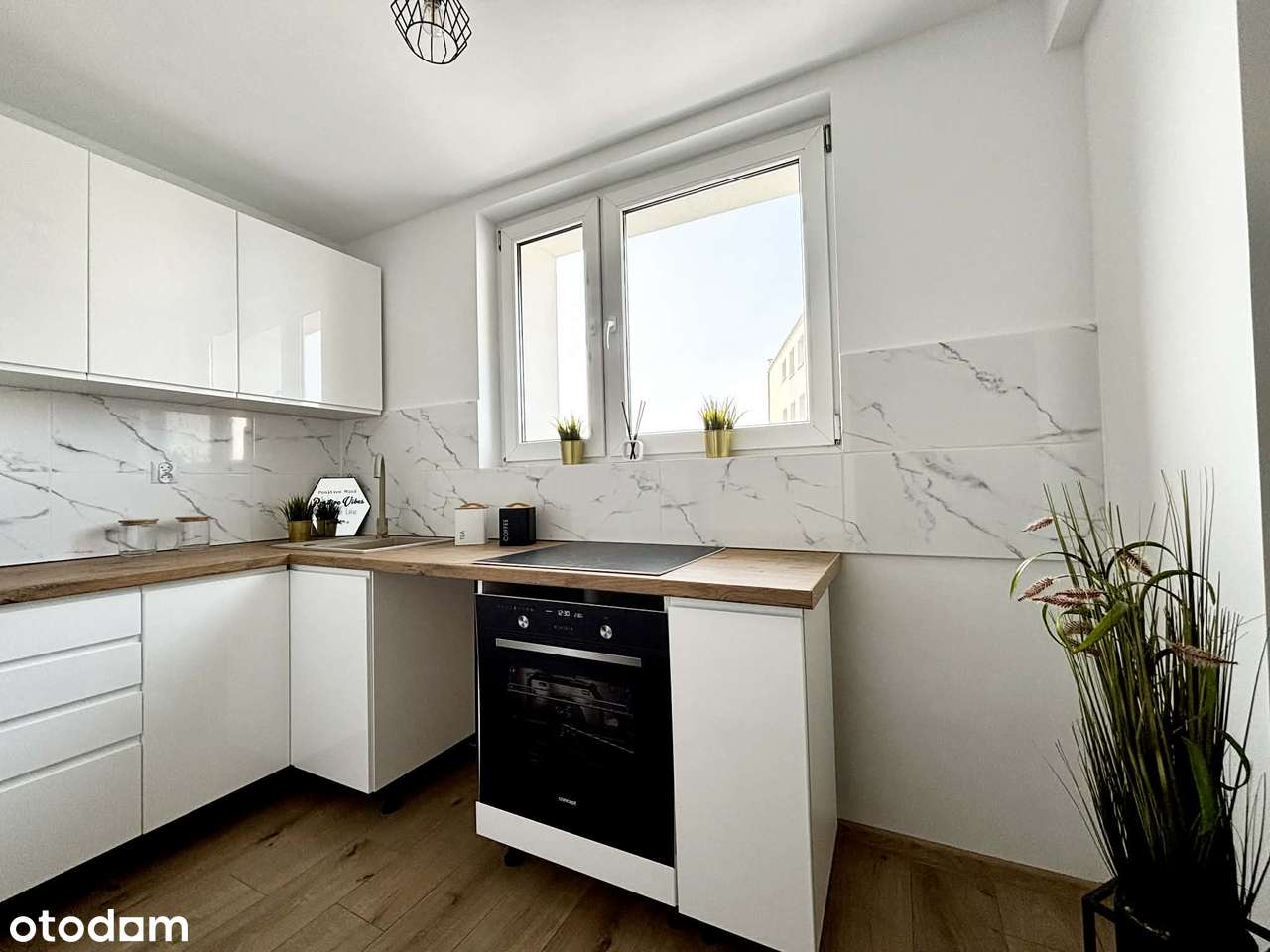 Mieszkanie przy PL. Narutowicza z balkonem-4