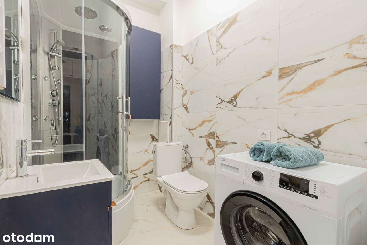 Zaciszne i przestronne mieszkanie w ścisłym centrum  42 m2-6