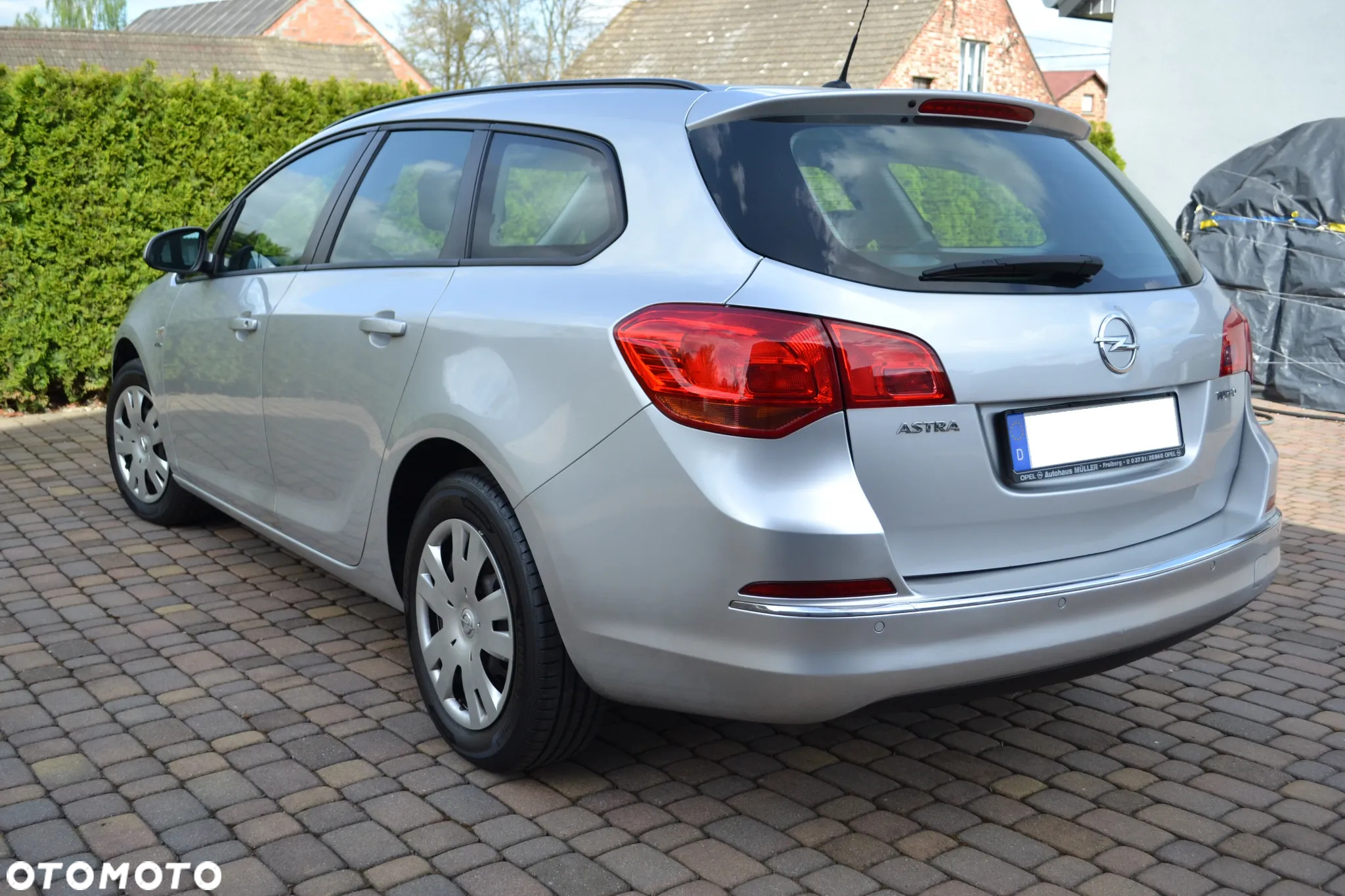 Opel Astra IV 1.4 T Enjoy EU6 - 4