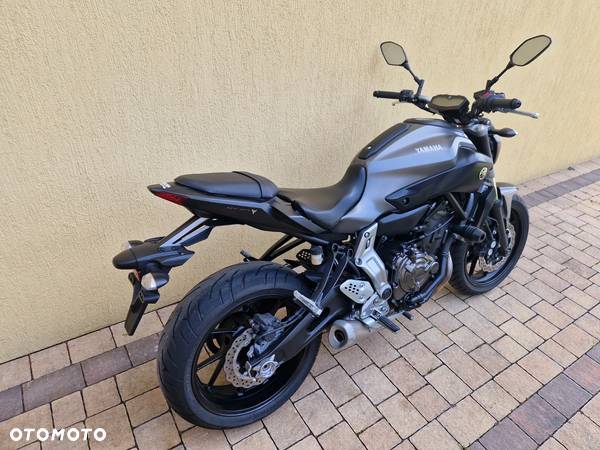 Yamaha MT - 3