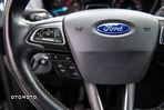 Ford Kuga 1.5 EcoBoost 2x4 Titanium - 18