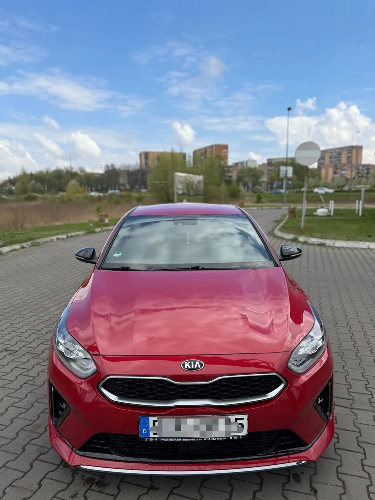 Kia Ceed 1.4 T-GDI DCT7 OPF GT LINE 2019