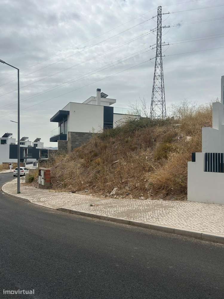 Venda de Terreno Urbano - Grande imagem: 4/8