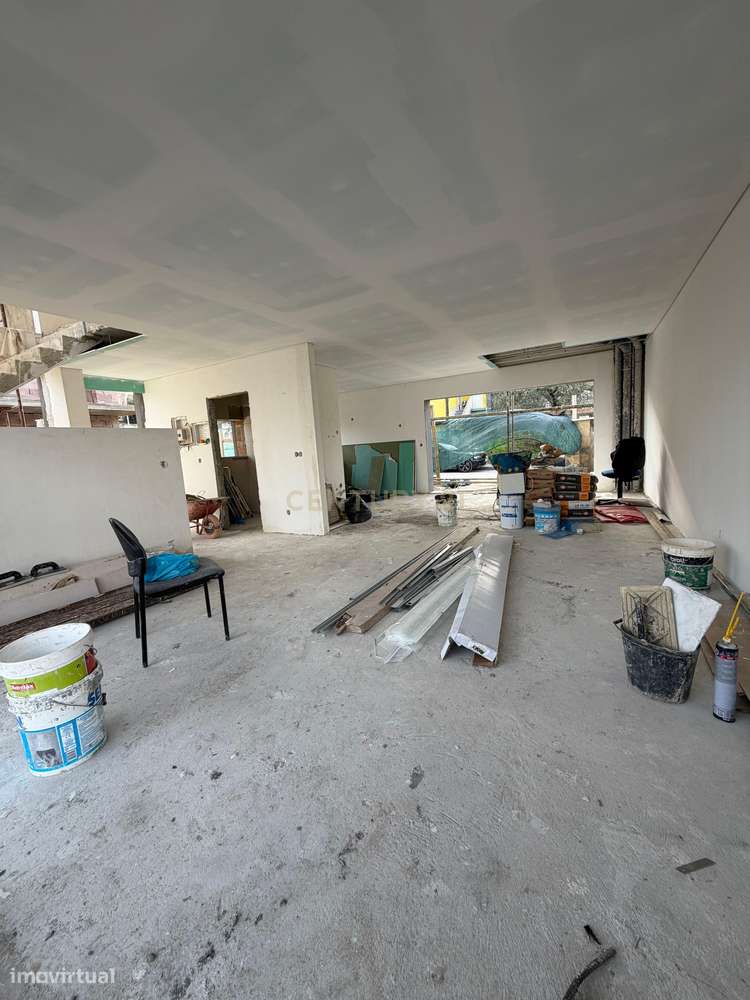 Moradia T3 c/piscina - Foros de Amora - Grande imagem: 3/14