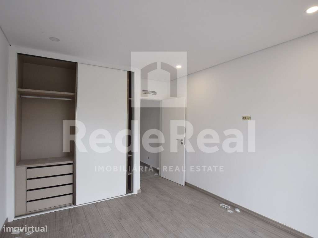 Excelente apartamento T3 no centro de Almancil. - Grande imagem: 2/24