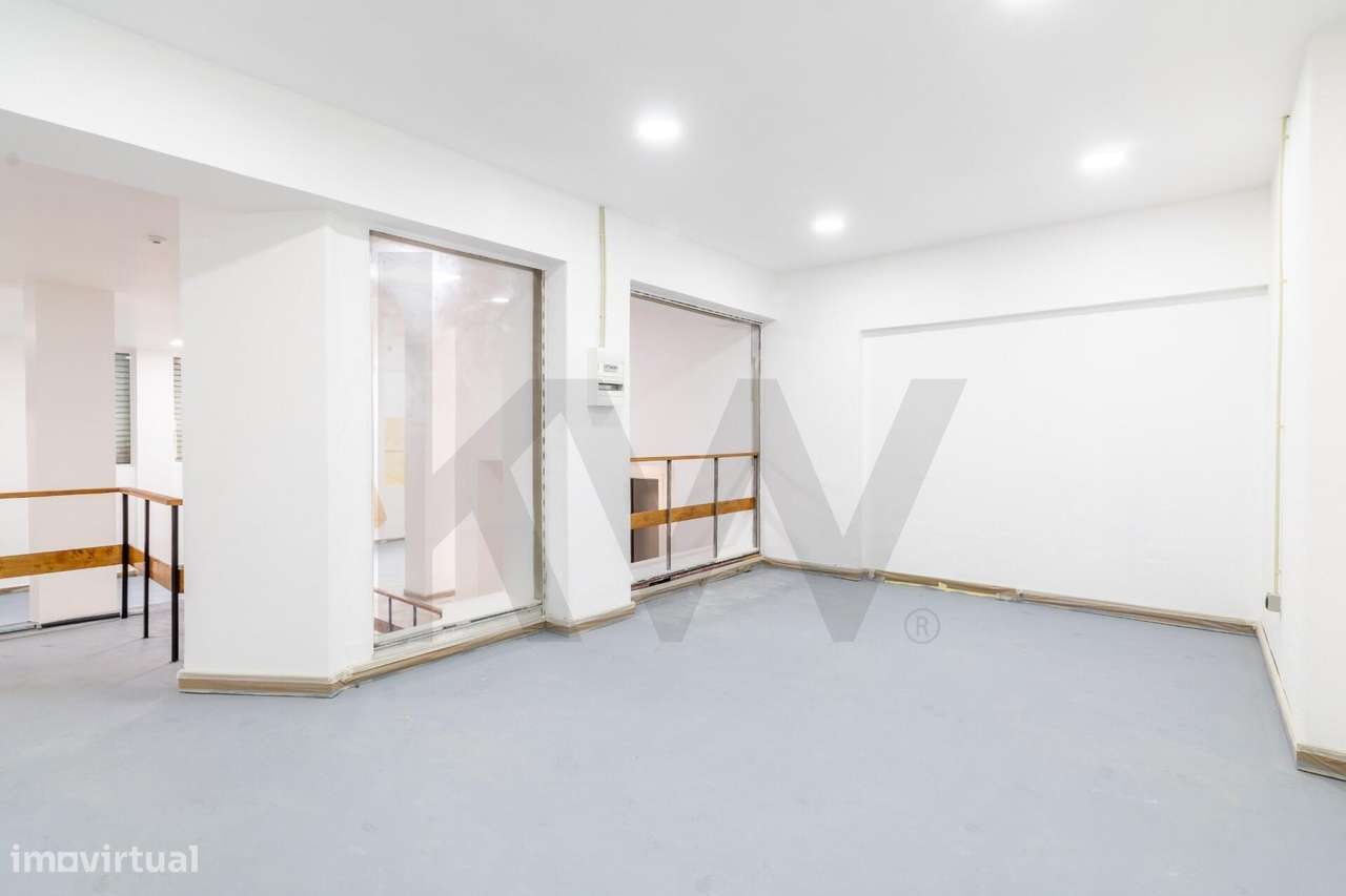 Espaço comercial na Av. Almirante Reis – 900 m2 em Localização Estraté - Grande imagem: 5/24