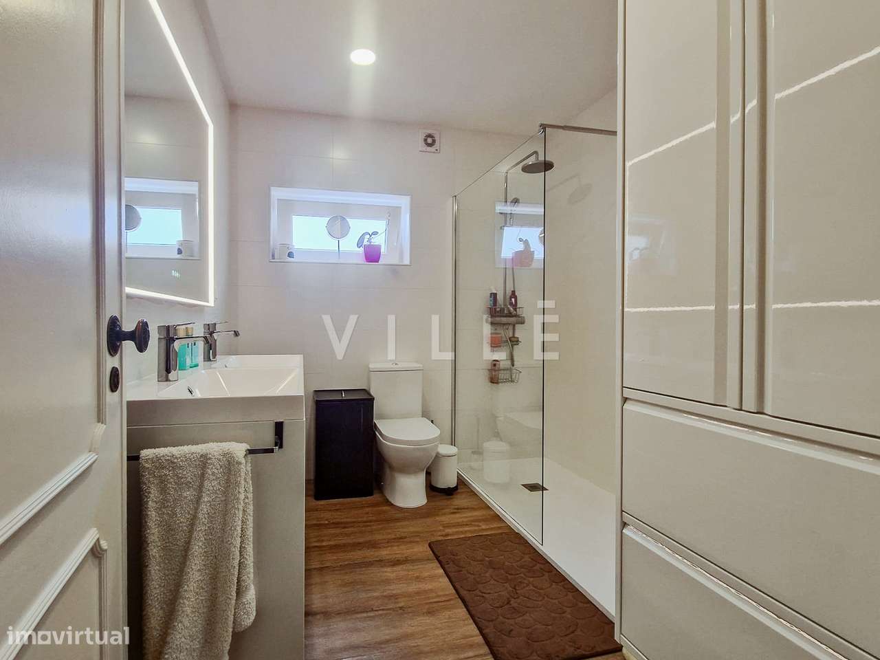 Moradia Isolada Renovada T3 com anexos e quintal-14