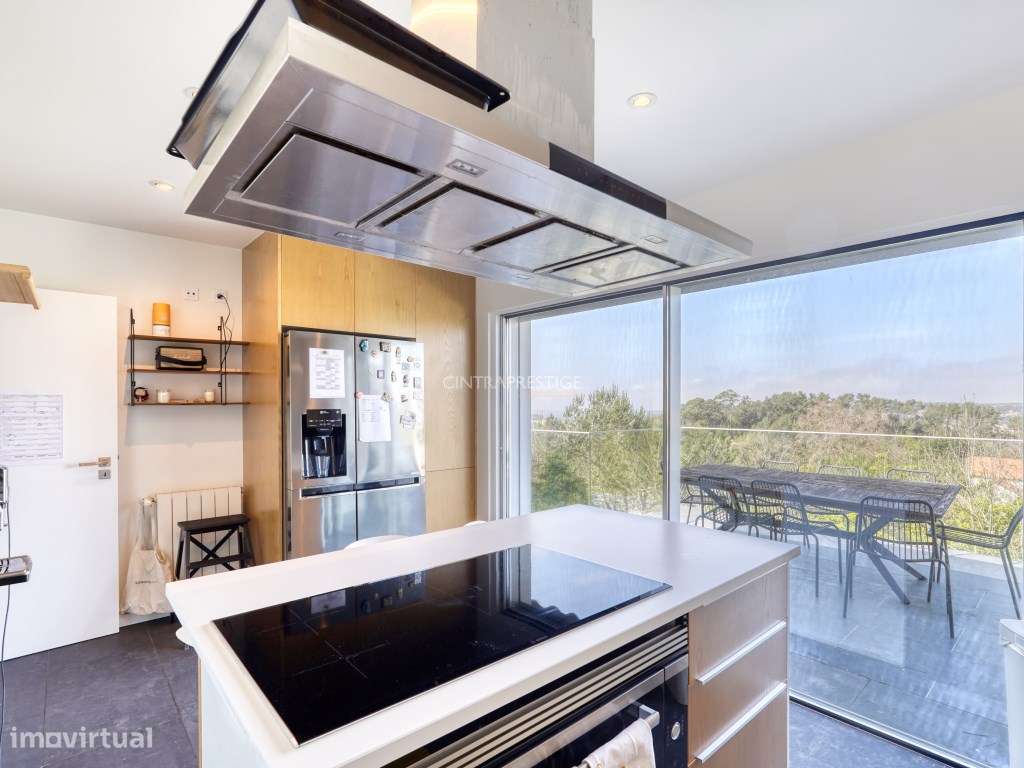 Moradia T5 Remodelada com Painéis Fotovoltaicos - Monte Santos, Sintra-18