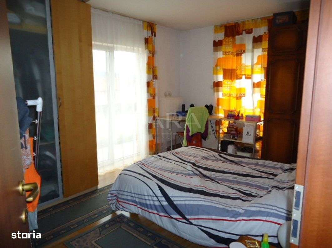 Apartament cu 3 camere de vânzare, zona Muzeul Apei.-5