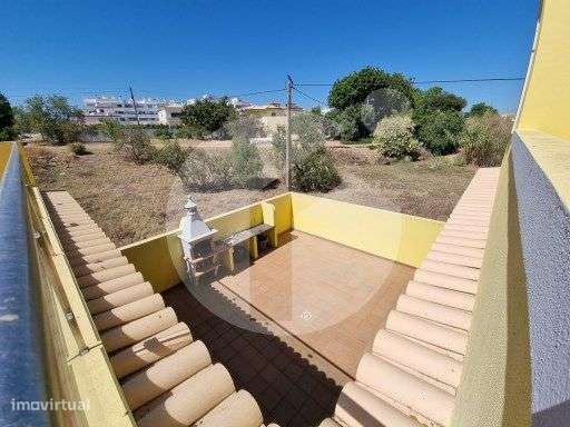 Moradia T4 com piscina - Olhão-27