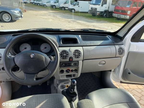 Renault Kangoo 1.6 16V 4x4 Authentique - 7