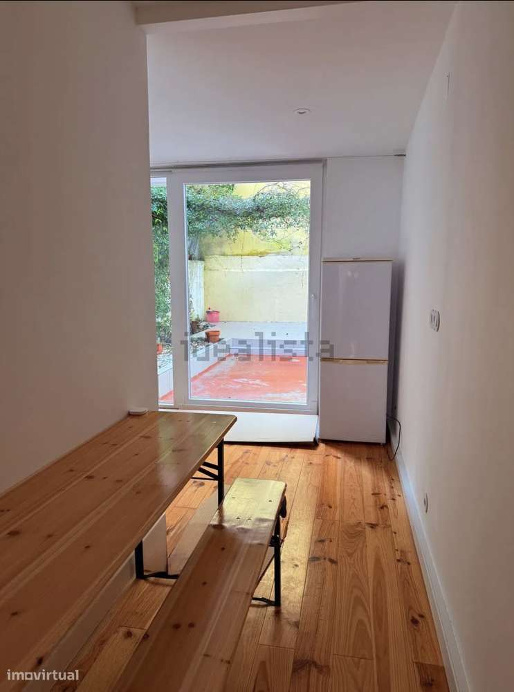 Arrendamento de estúdio t0 na Rua de São Félix - Grande imagem: 4/12