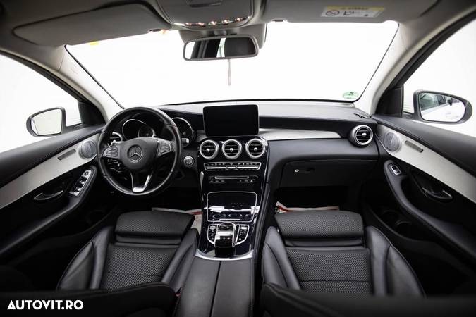 Mercedes-Benz GLC 250 d 4MATIC - 11