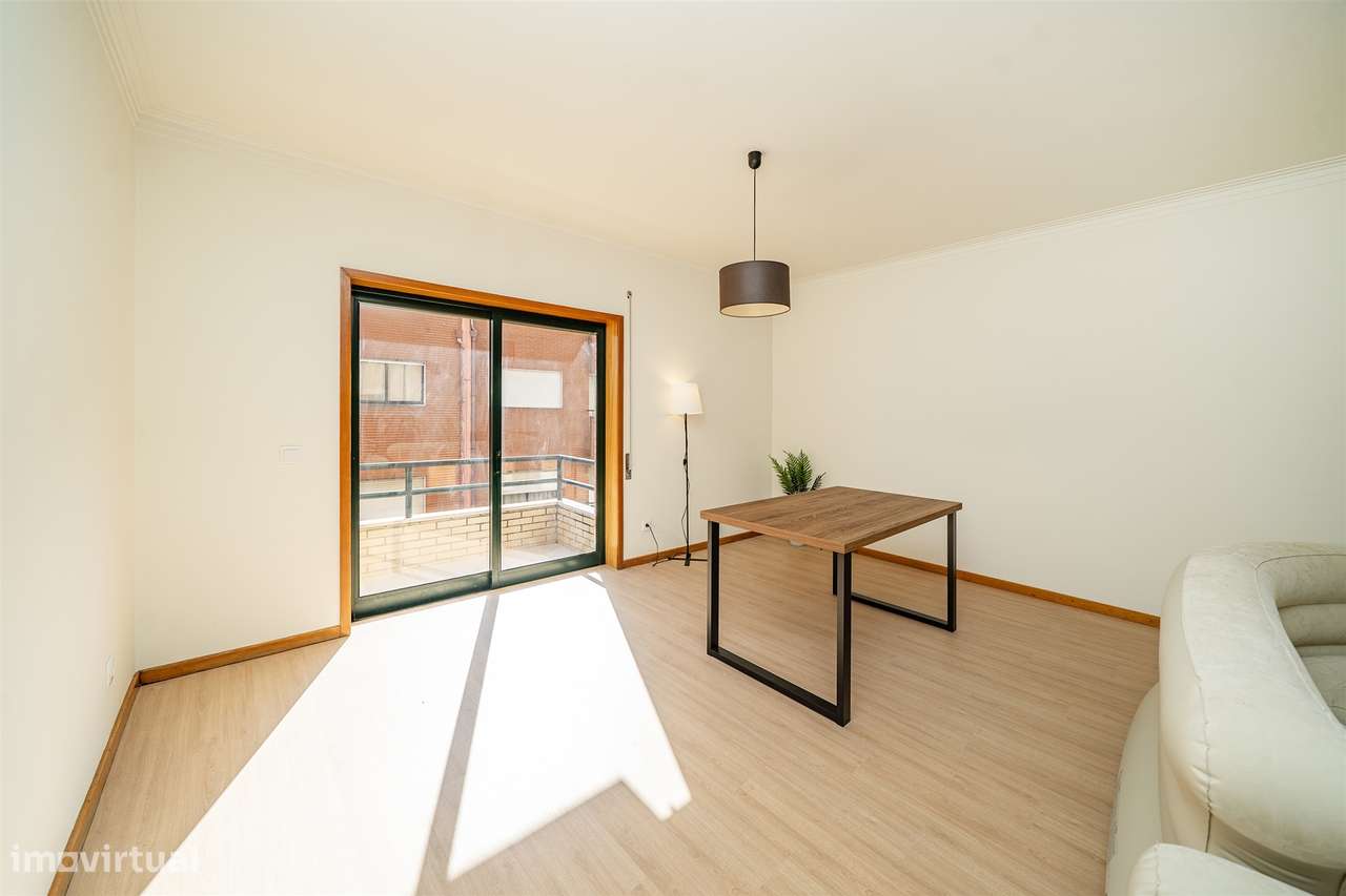 Apartamento T2 Venda em Braga (São José de São Lázaro e São João do So-8