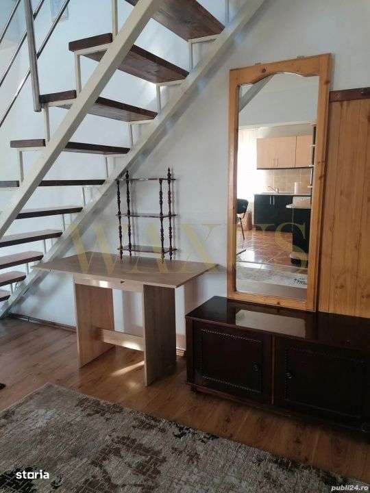 Apartament 4 camere,Zona Hotel Diana,Etaj 3,Scara Interioara - Imagine principală: 4/10