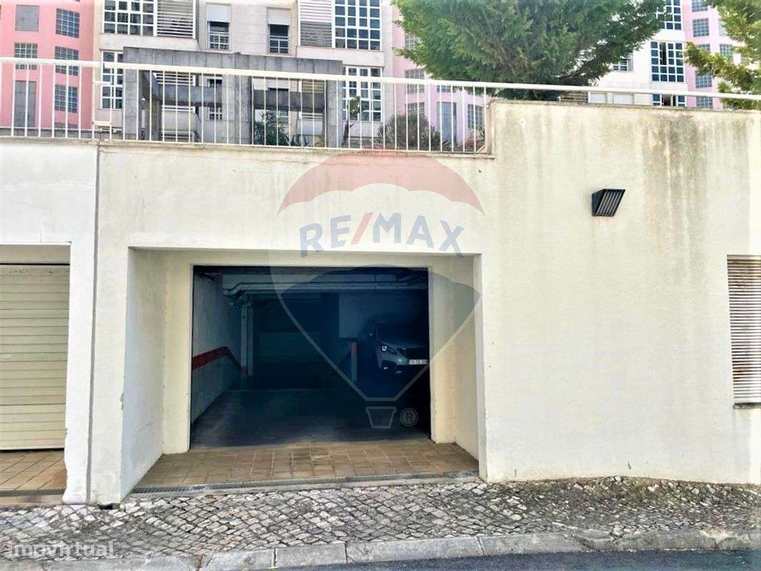 Garagem  para venda - Grande imagem: 2/9