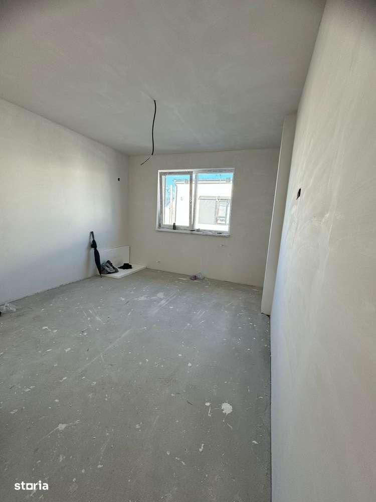 Vila duplex spațioasă, zonă liniștită, aproape de București–164.000 € - Imagine principală: 5/14