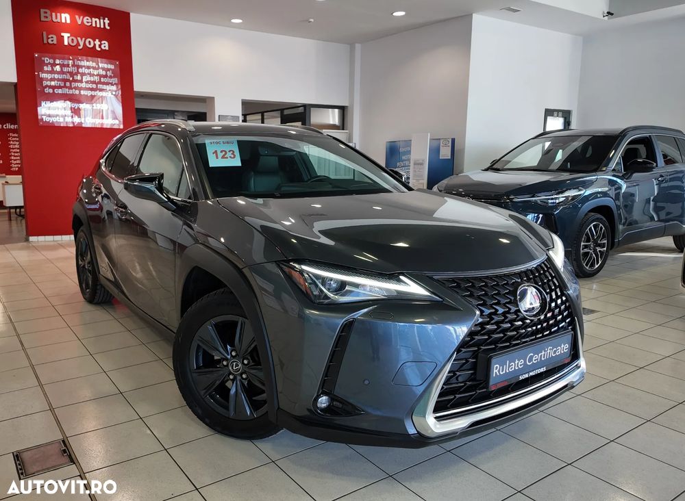 Lexus UX-Serie UX 250h Style+ Edition IN STOC LA SIBIU