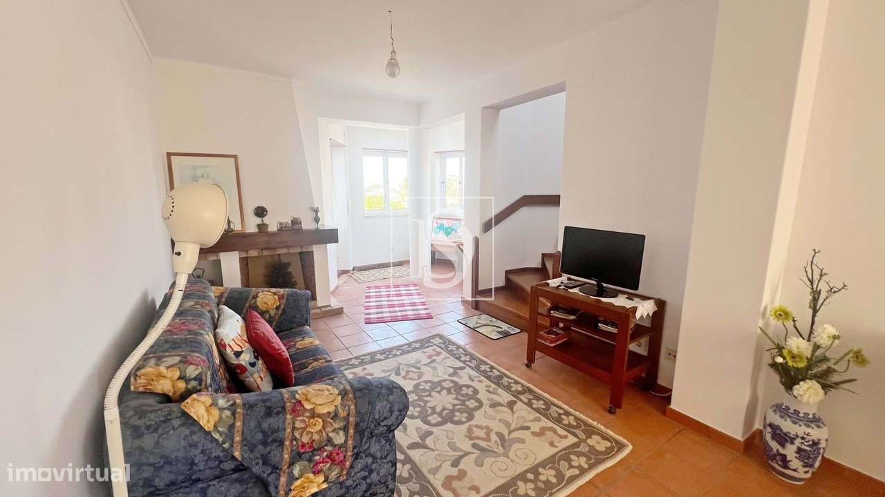 Apartamento T1+1 com vista mar em Peniche – perto da praia-0