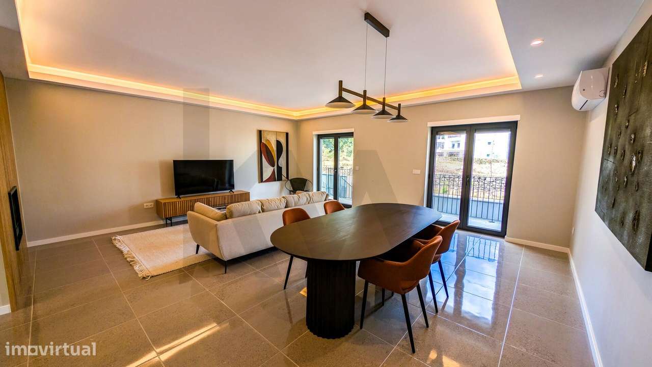 Moradia nova T4+2 Mobilada com Vista Montanha em Lordelo – Vila Real-6