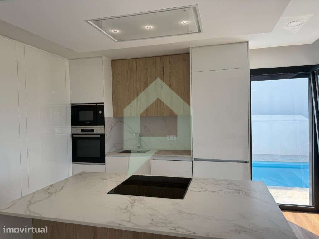 Moradia individual V3 com Piscina em Ribeira, Ponte de Lima-13