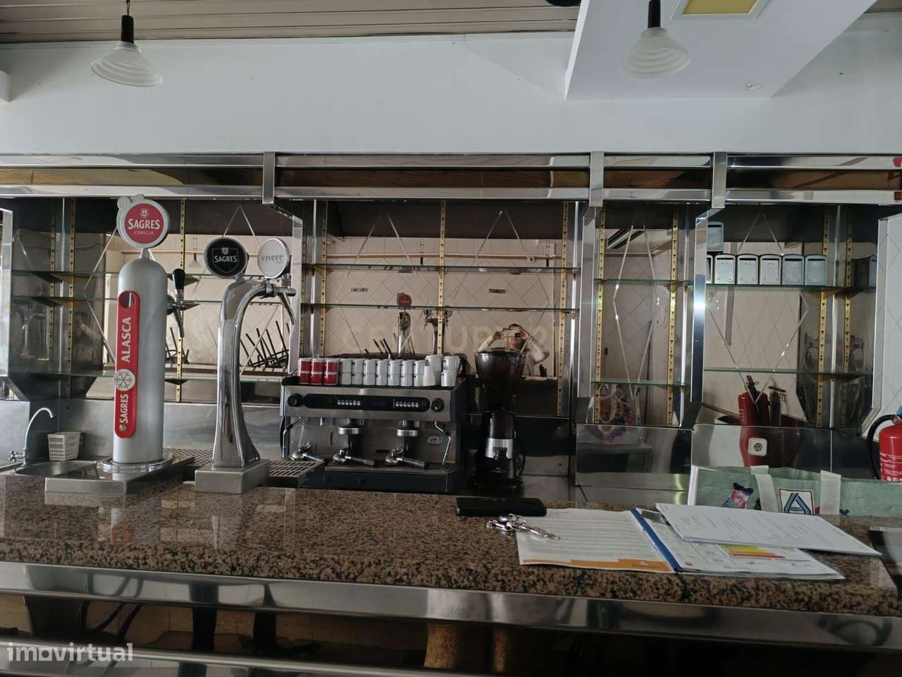 Restaurante Equipado à Venda na Rua dos Sapadores – Graça - Grande imagem: 3/10