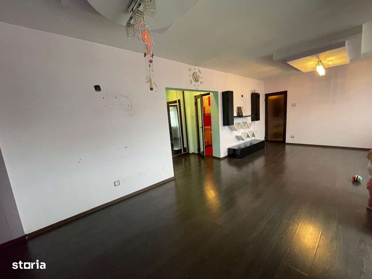 AP. 2 CAMERE - 63 MP, MASINA SPALAT VASE, METROU 10 MIN,COMISION 0% - Imagine principală: 5/12