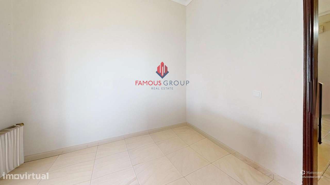 Apartamento T2 Duplex - Lagoa na Rua General Humberto Delgado-33