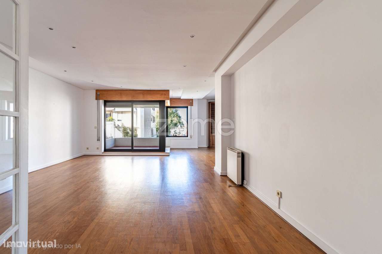 Apartamento T4 na Foz, com vista para o mar e rio. - Grande imagem: 2/35