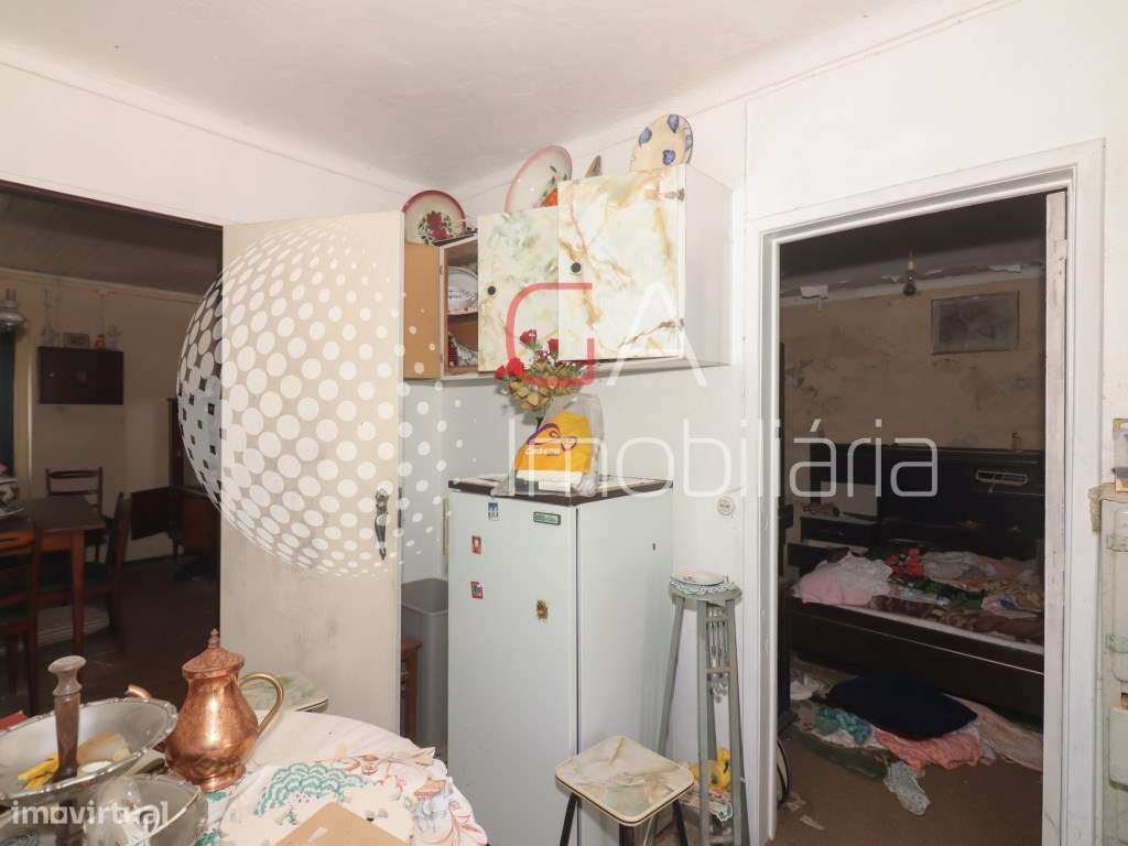 Moradia T2 para recuperar em Casais Maçaricos - Aldeia Gavinha - Grande imagem: 5/16