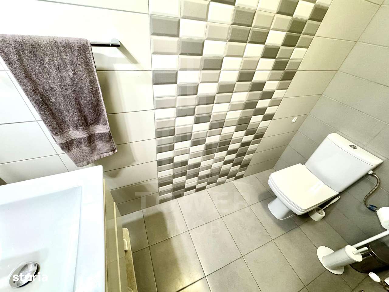 Casa Triplex de vanzare in Selimbar | Zona Exclusivista De Case - Imagine principală: 4/17