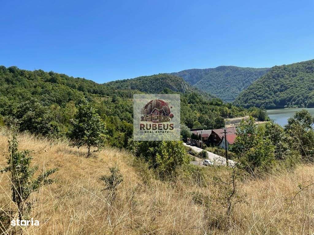 Teren intravilan 2.580 mp Eșelnița, acces DN57, ideal turism, locuinte-12