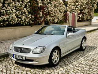 Mercedes-Benz SLK 230