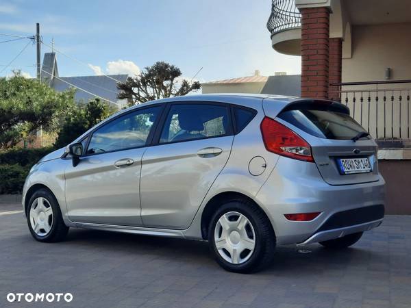 Ford Fiesta 1.25 SYNC Edition - 29