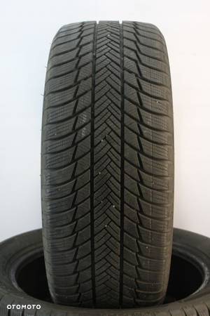 2x 235/50R19 opony zimowe Bridgestone 6mm 53280 - 2