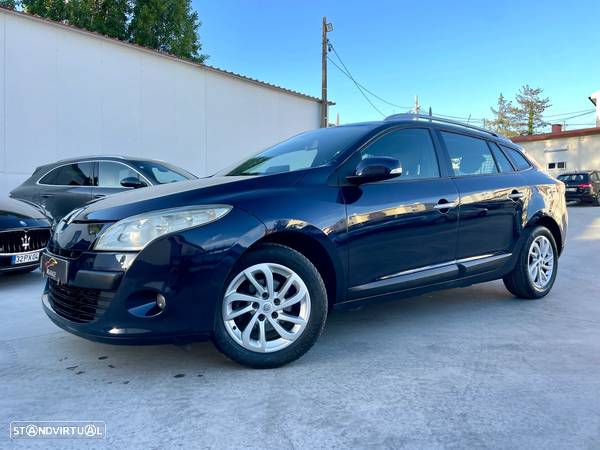 Renault Mégane Sport Tourer 1.5 dCi Dynamique S - 1