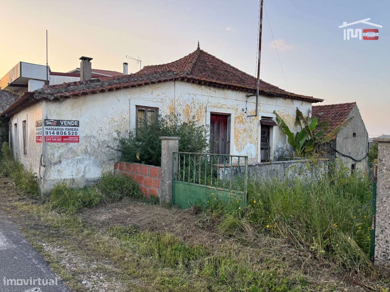 Moradia rústica para recuperar a 5 minutos de Fátima - Grande imagem: 5/23