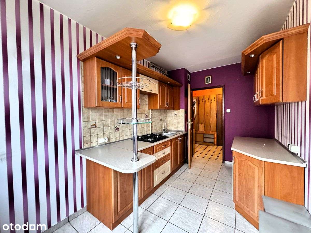 Przestronne 3 pokojowe do remontu-4