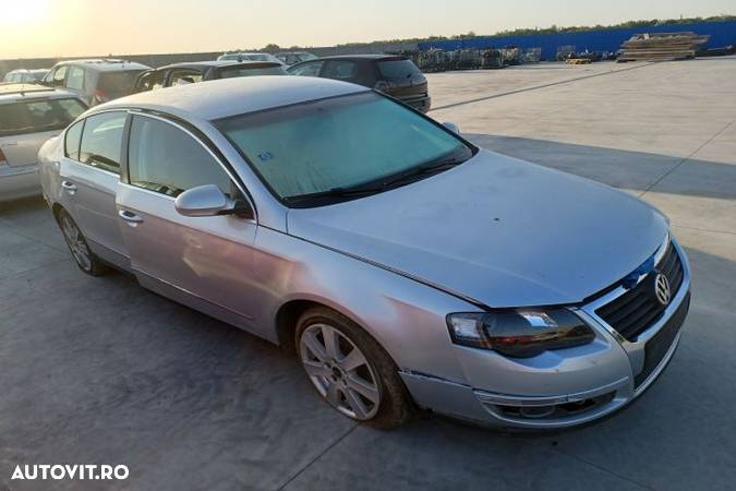 Motoras deschidere usita rezervor Volkswagen VW Passat B6  [din 2005 pana  2010] seria Sedan 4-usi - 3