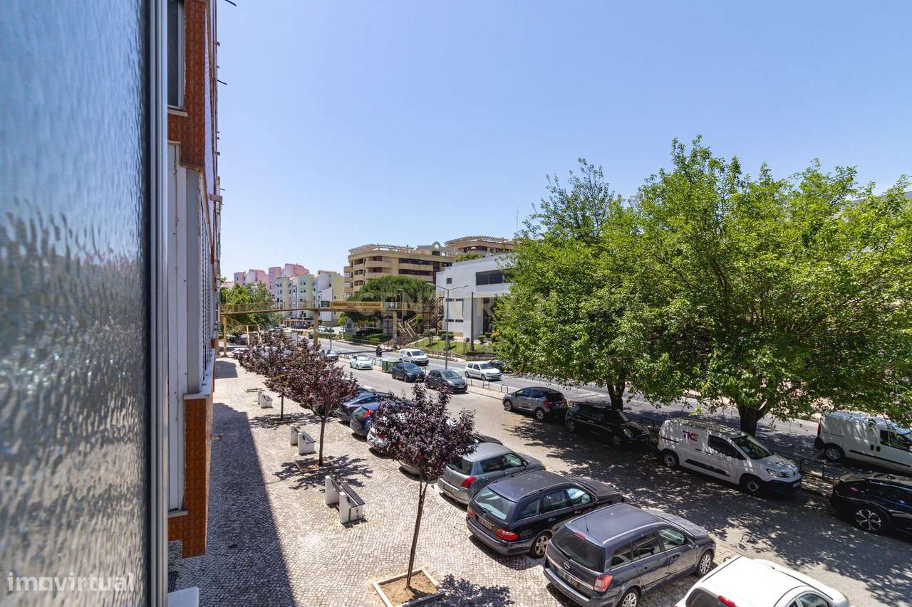Apartamento T3 | Centro de Alverca do Ribatejo-35