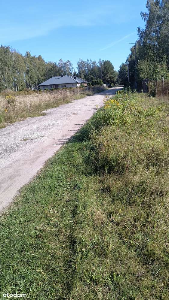 Działaka budowlana.-8