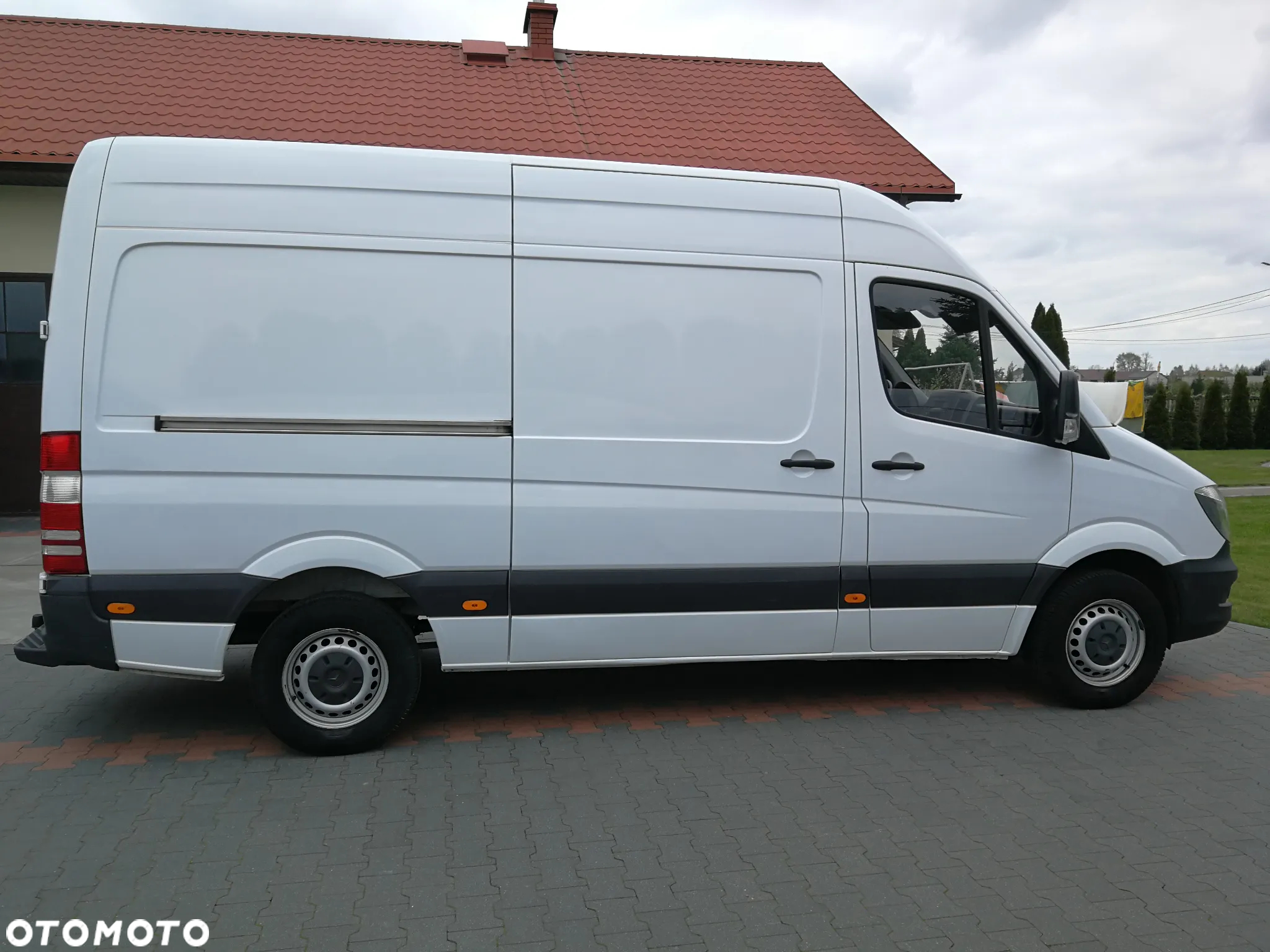 Mercedes-Benz Sprinter - 8