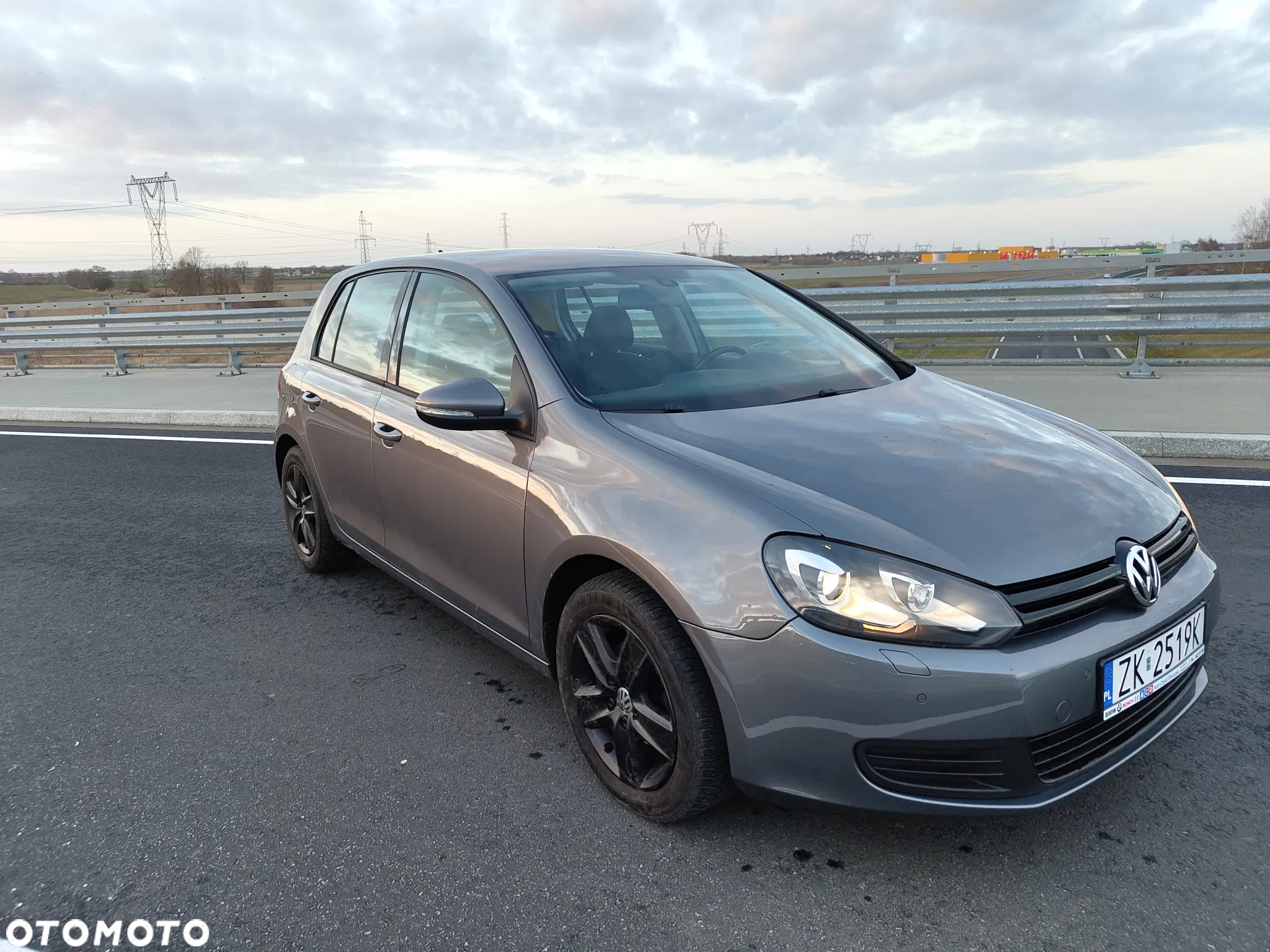 Volkswagen Golf VI 2.0 TDI Comfortline - 3