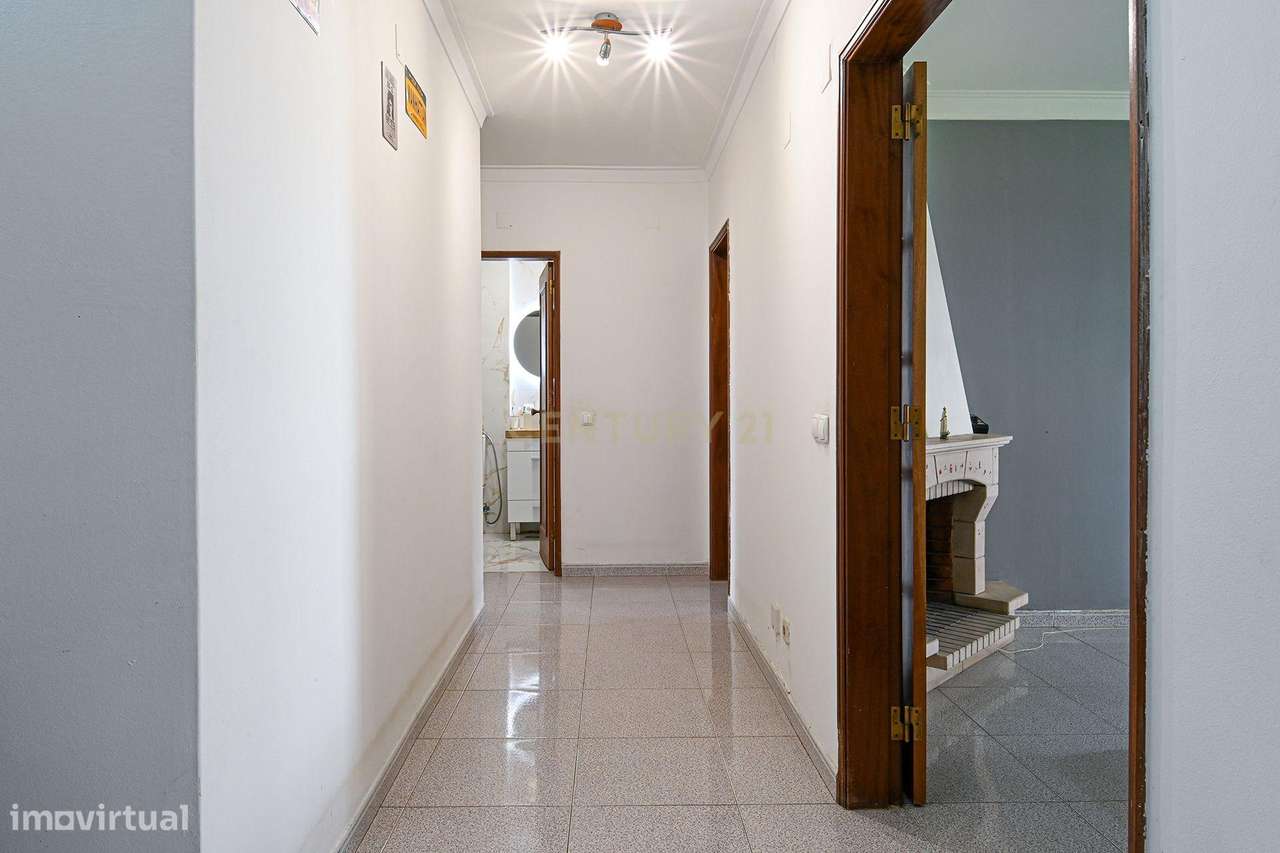 Apartamento T2 em Seixal com Vista para o Campo - Grande imagem: 4/41