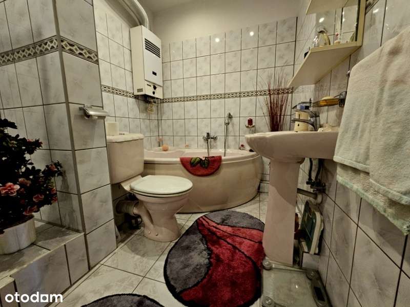 Dwupokojowe mieszkanie w samym rynku miasta - Pełny obrazek: 5/8