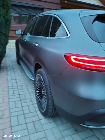 Mercedes-Benz EQC 400 4Matic AMG Line - 6