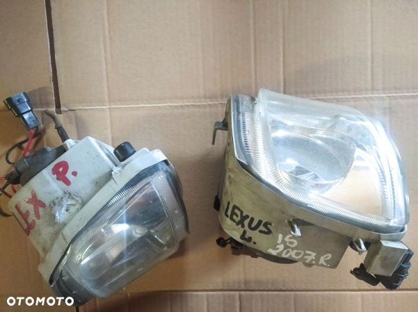 Lexus is220 250 halogen - 1