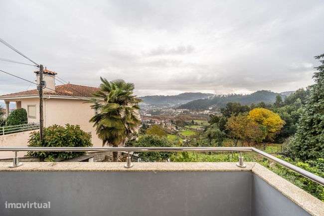 Moradia T3+1 em Santa Eulália- Vizela-3