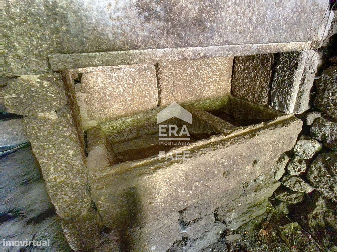 Moradia V4 em Ribas, Celorico de Basto-14