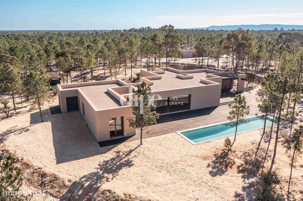 Luxuosa Moradia T4 inserida no empreendimento Melides Villas - Grande imagem: 3/22